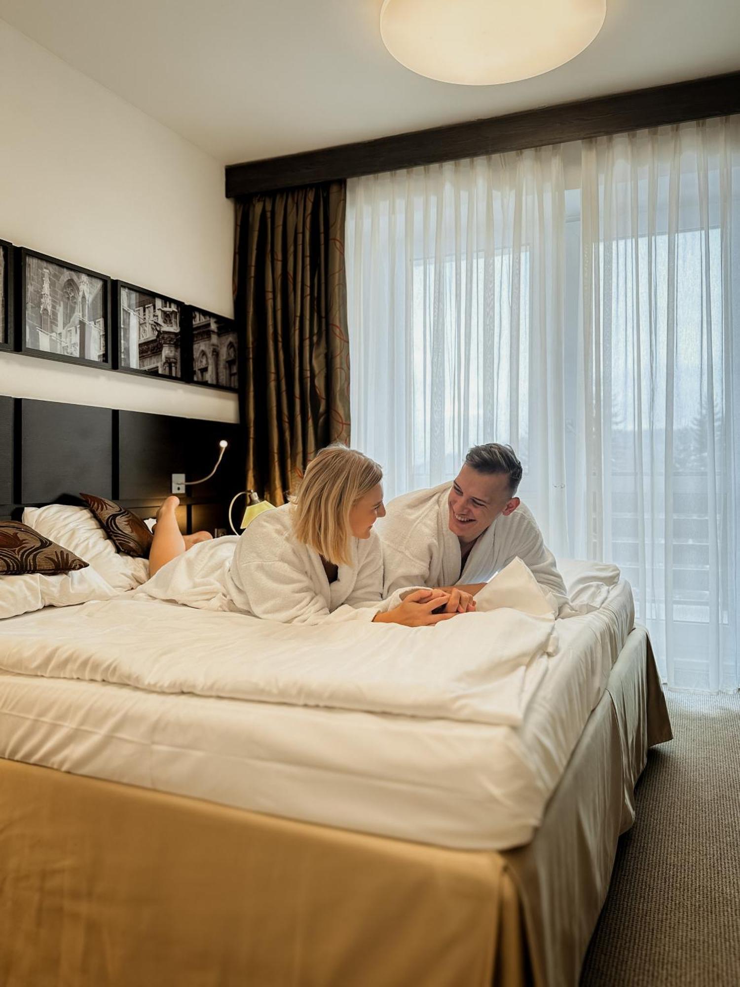 Hotel Kamzik *** Mala Moravka Ngoại thất bức ảnh